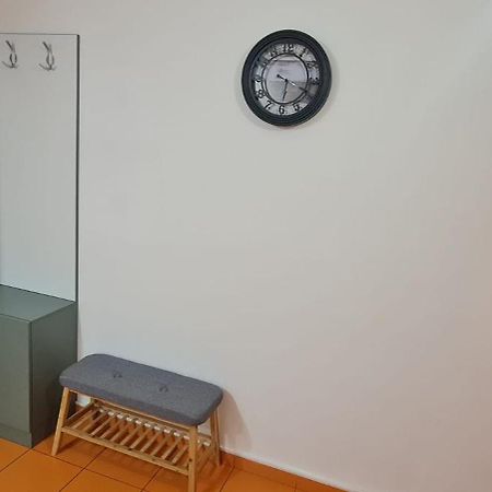 La Bloc Apartment Arad Buitenkant foto